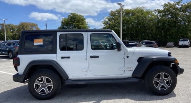 Selling My 2020 Jeep Wrangler Unlimited Sport S 4W